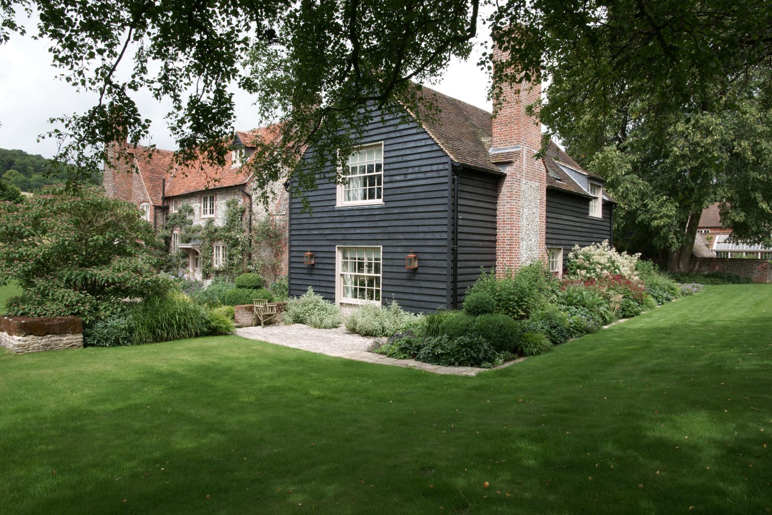 Johnstone Cave Associates