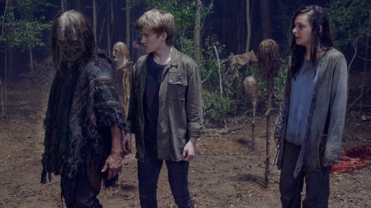 Lydia and Henry in The Walking Dead.