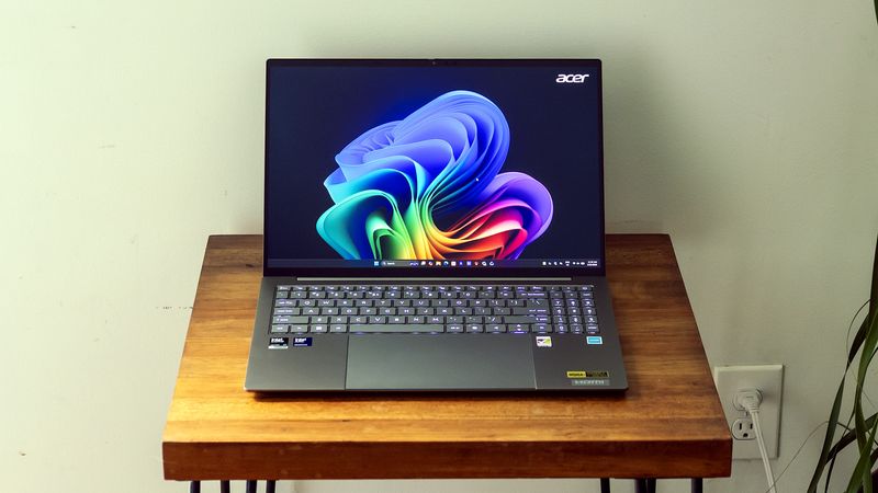 Acer Swift 16 AI