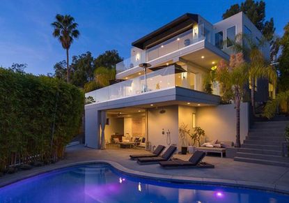 harry styles la house exterior