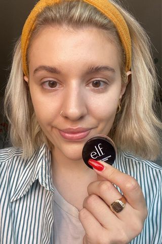 editor wearing e.l.f Putty Color-Correcting Eye Brightener
