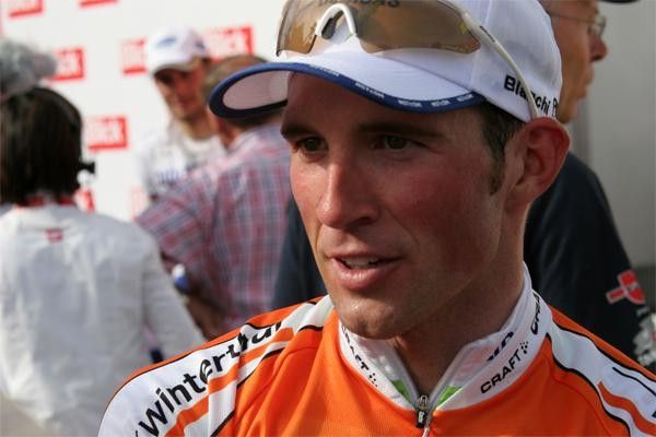 Albasini talks to the press