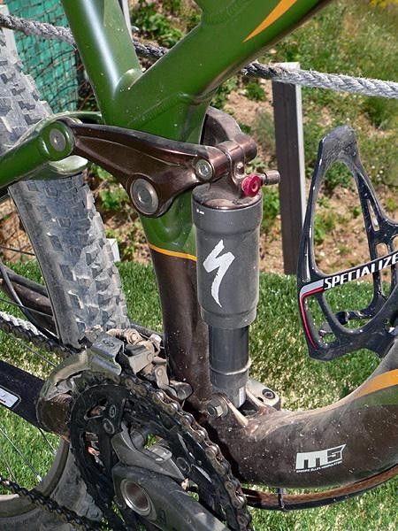 An AFR shock also graces the Stumpjumper 29.