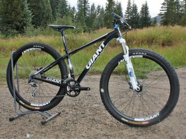 Giant's highest-end 29er at the moment is the mid-range XtC 29er 1 but that's set to change at Sea Otter with the expected introduction of at least one new premium model.