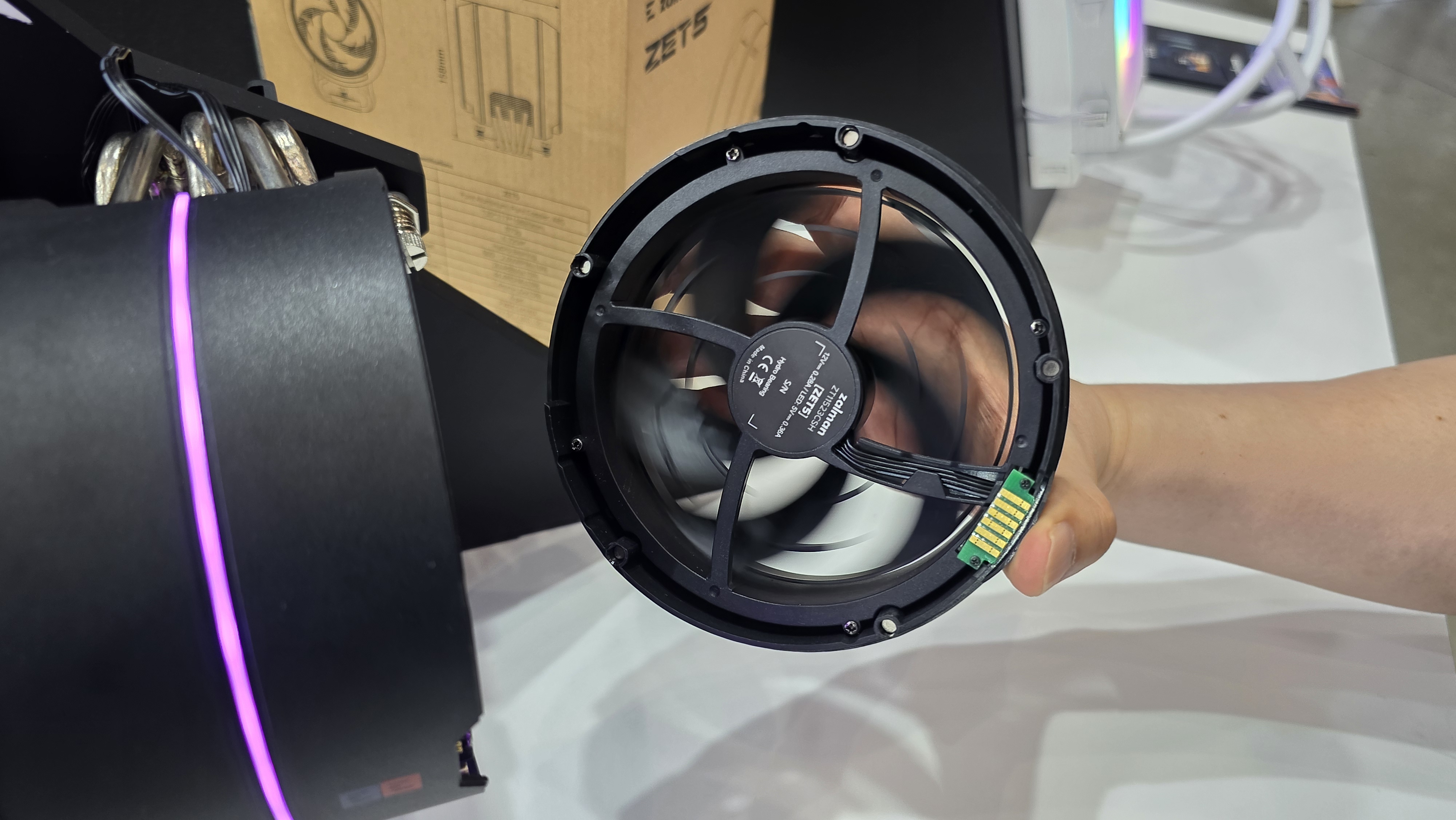 The Zalman ZET5 CPU air cooler showcased at Computex 2025