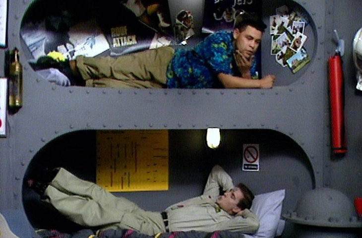 red-dwarf-is-the-most-british-sitcom-ever-made-4-1556650902-tDwG-column-width-inline