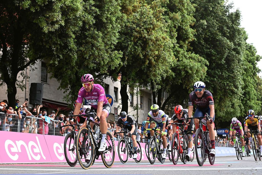 VERONA ITALY MAY 21 Peter Sagan of Slovakia and Team Bora Hansgrohe Purple Points Jersey Davide Cimolai of Italy and Team Israel StartUp Nation at arrival during the 104th Giro dItalia 2021 Stage 13 a 198km stage from Ravenna to Verona girodiitalia Giro UCIworldtour on May 21 2021 in Verona Italy Photo by Stuart FranklinGetty Images