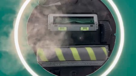 Roomba Max 875 robot vacuum on show at IFA