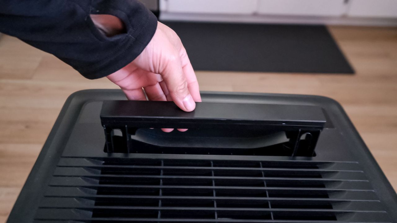 Frigidaire 50 Pint dehumidifier design