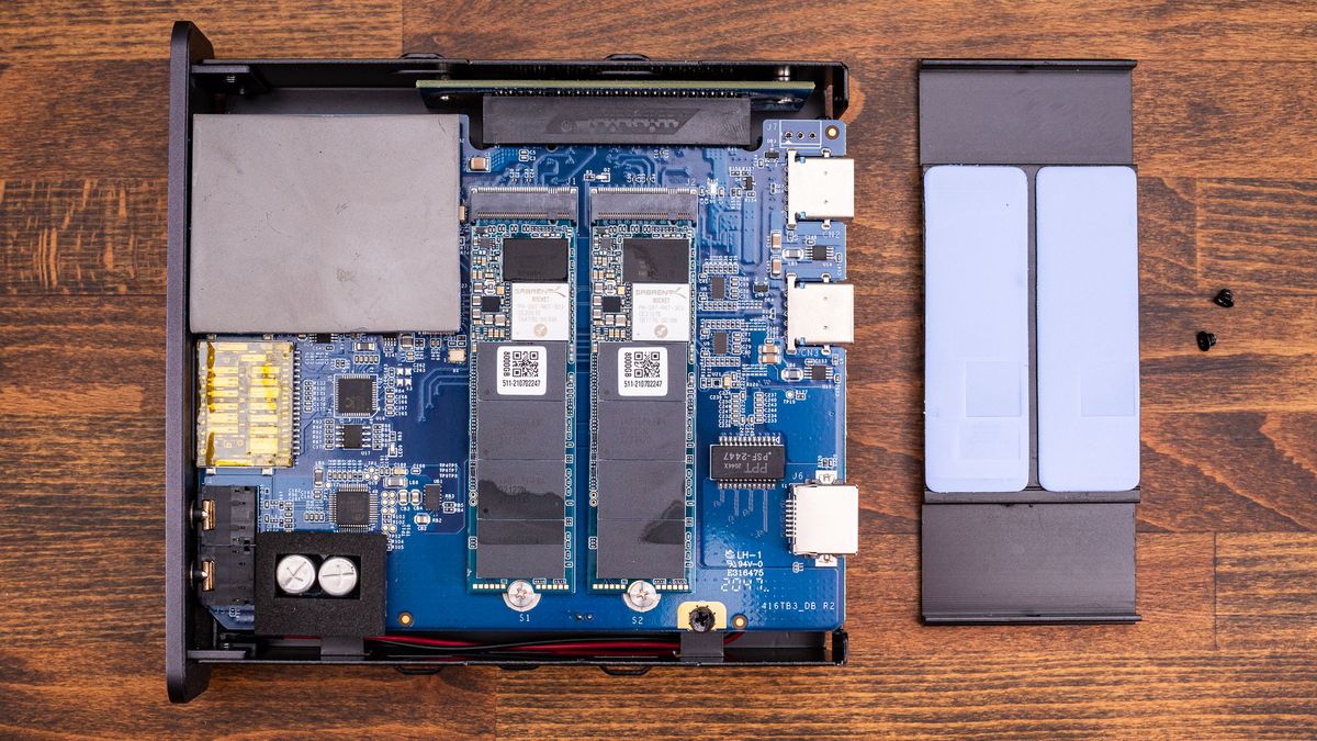 Sabrent TB3 Docking Station