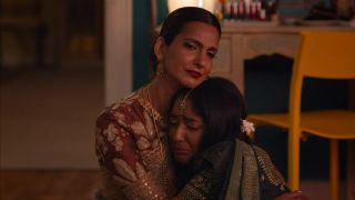 Poorna Jagannathan and Maitreyi Ramakrishnan in Never Have I Ever Season 4