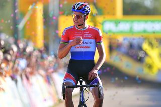 Elite Men - Van der Poel nabs another win on home soil