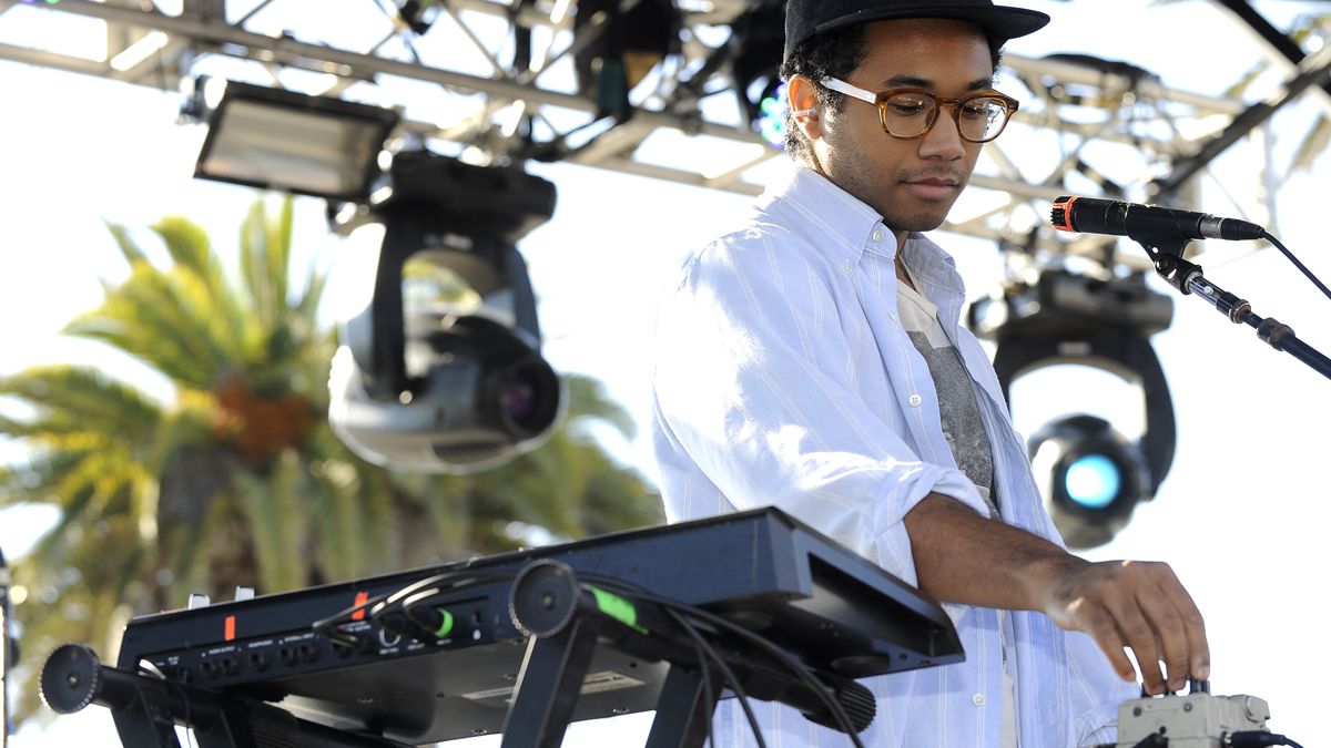 Toro y Moi