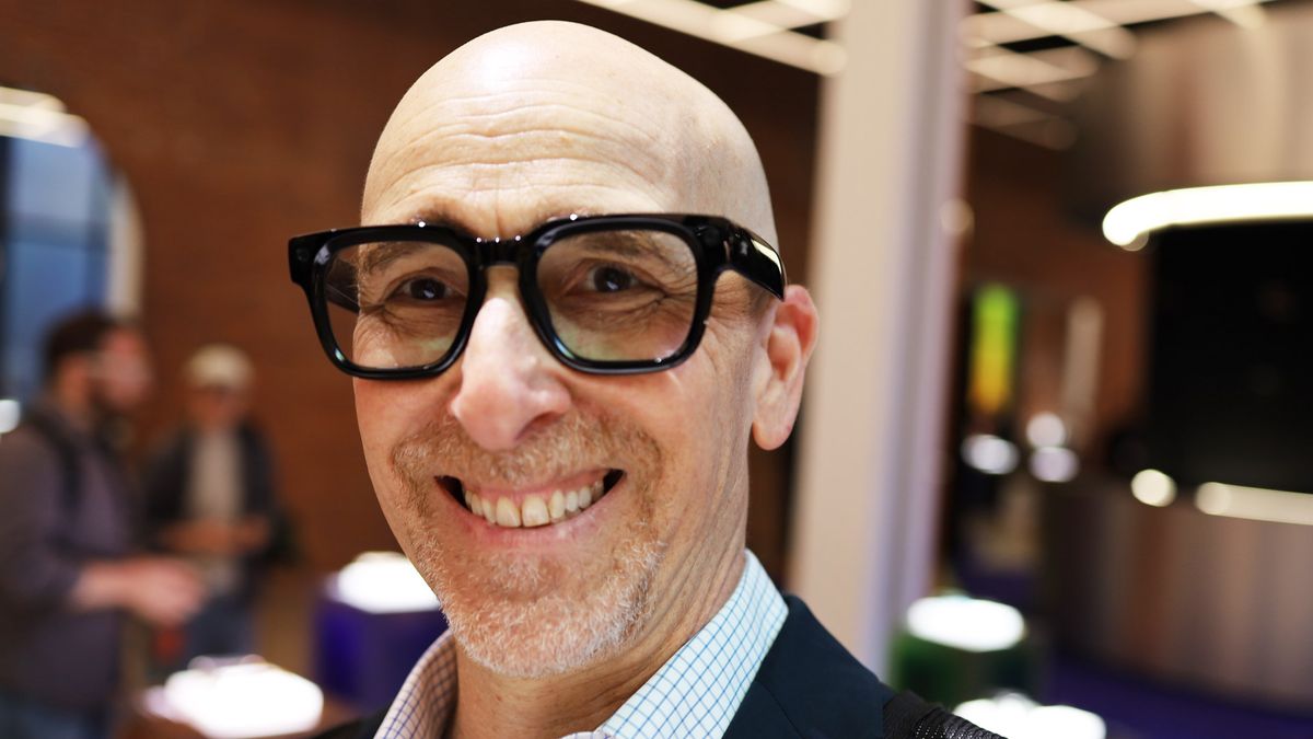 Meta Essilor Luxottica AI Glasses