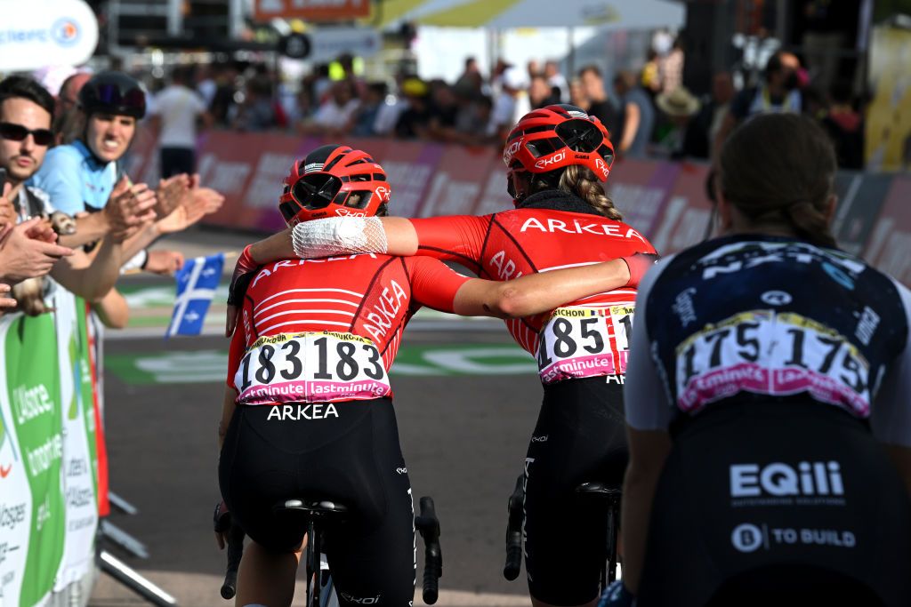 LE MARKSTEIN FRANCE JULY 30 LR Yuliia Biriukova of Ukraine and Anais Morichon of France and Arkea Pro Cycling Team cross the finish line during the 1st Tour de France Femmes 2022 Stage 7 a 1271km stage from Slestat to Le Marksteinc TDFF UCIWWT on July 30 2022 in Le Markstein France Photo by Dario BelingheriGetty Images
