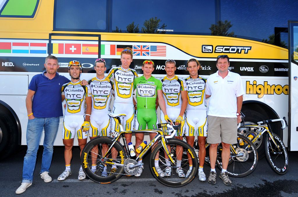 Andre Greipel with his HTC teammates on the morning of the final stage at the 2009 Vuelta a Espana which he would win while wearing the green points jersey