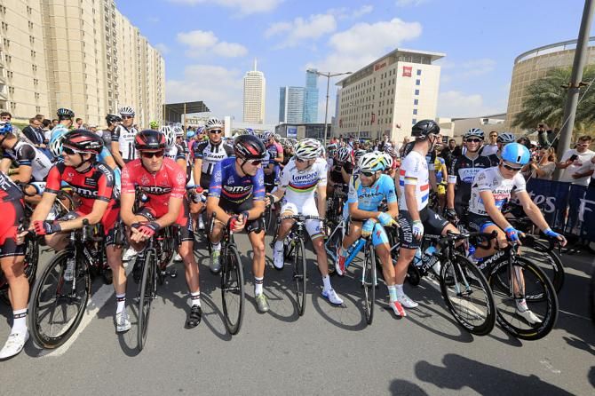 Taylor Phinney (BMC), Rui Alberto Faria Da Costa (Lampre - Merida), and Vincenzo Nibali (Astana)