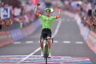 Pierre Rolland wins stage 17 of the Giro d'Italia.