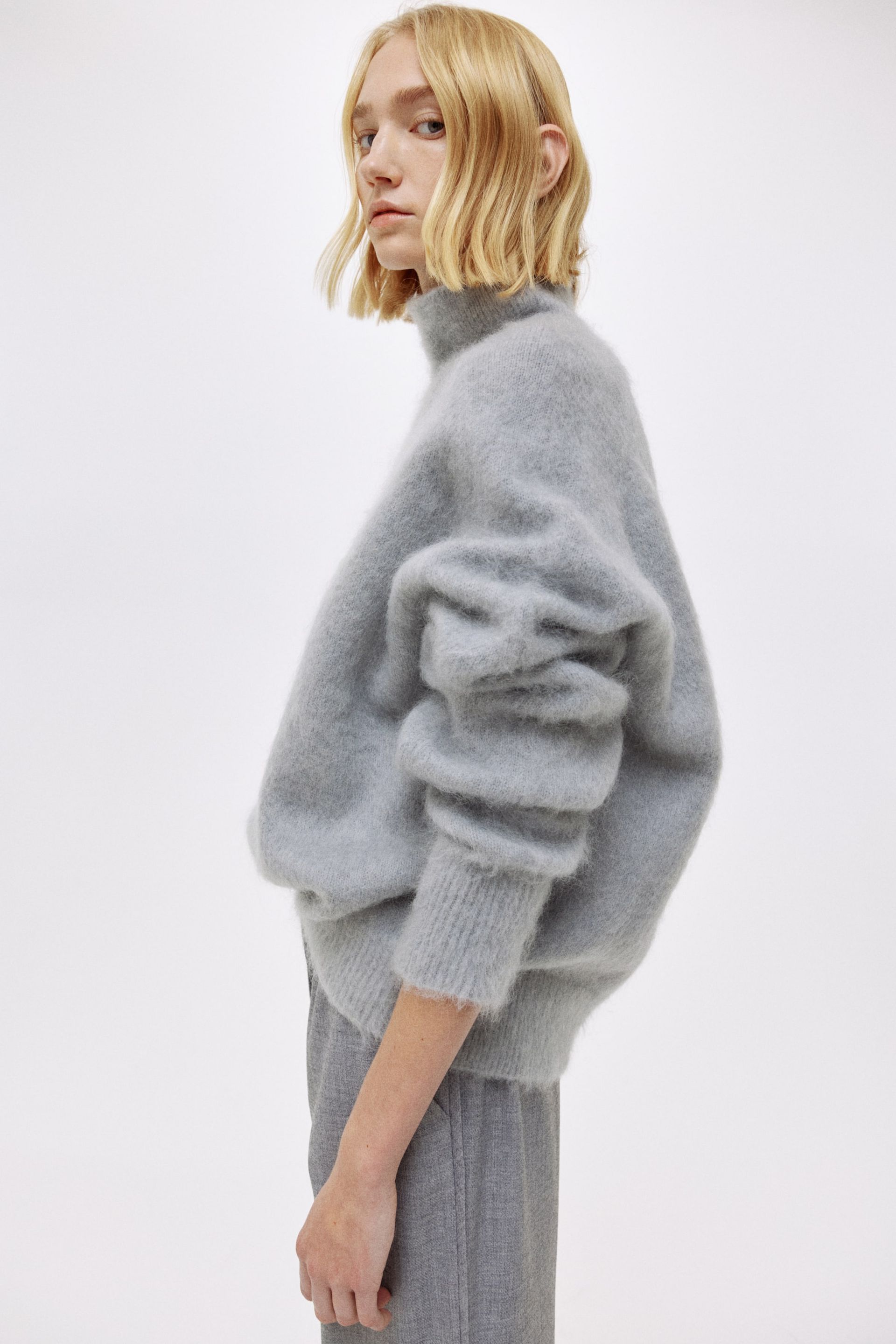 Mohair-Blend Mock Turtleneck Sweater - Black
