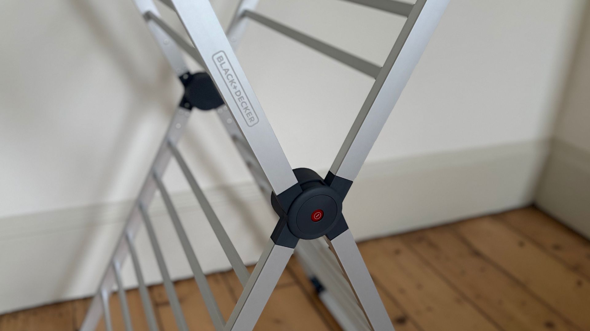 Testing the Black + Decker X Frame Folding Heated Airer