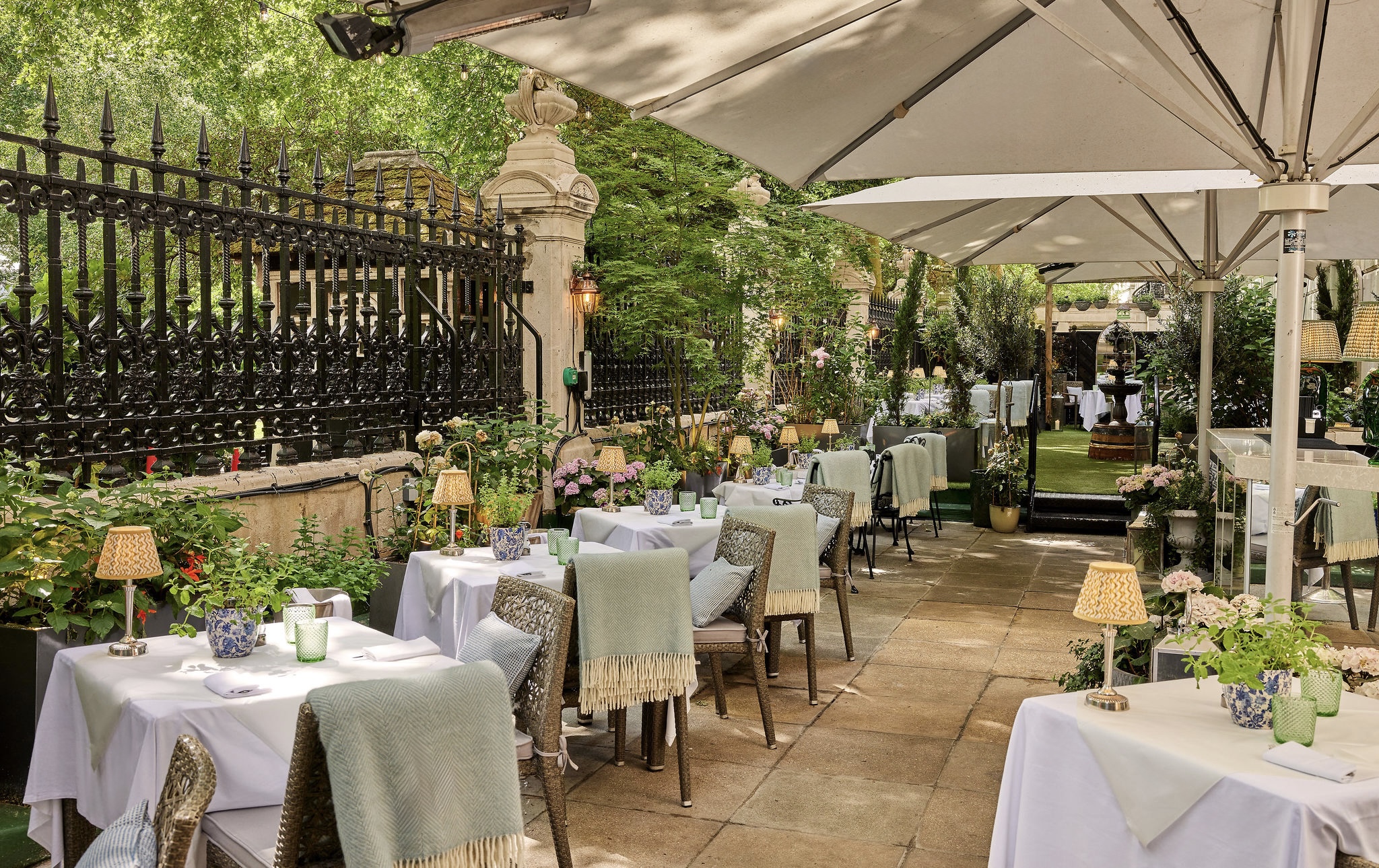 Royal Horseguards Hotel