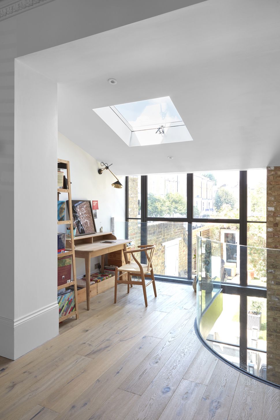 Incredible Landing Ideas to Add WowFactor Homebuilding