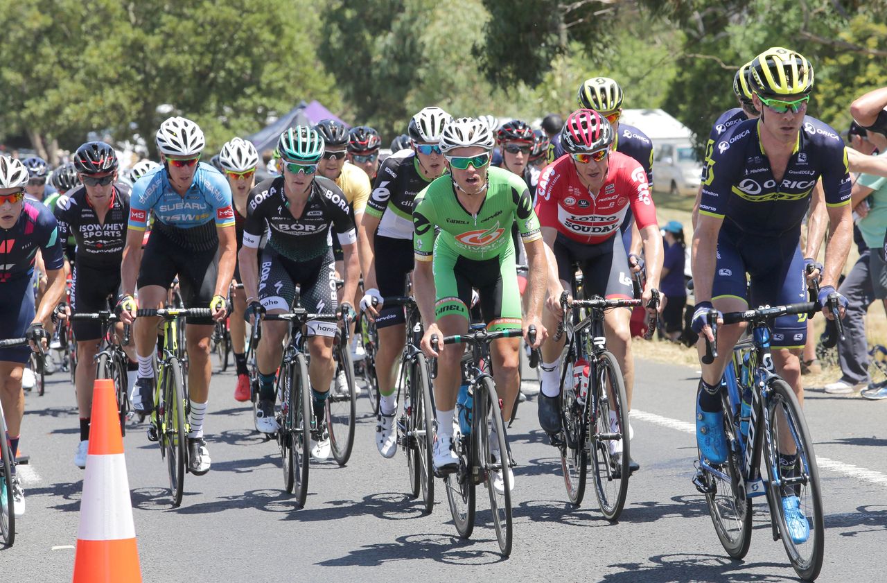 Orica-Scott control the peloton