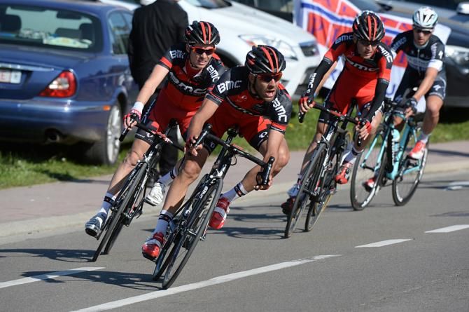 BMC teammates help bring Gilbert to victory at De Brabantse Pijl