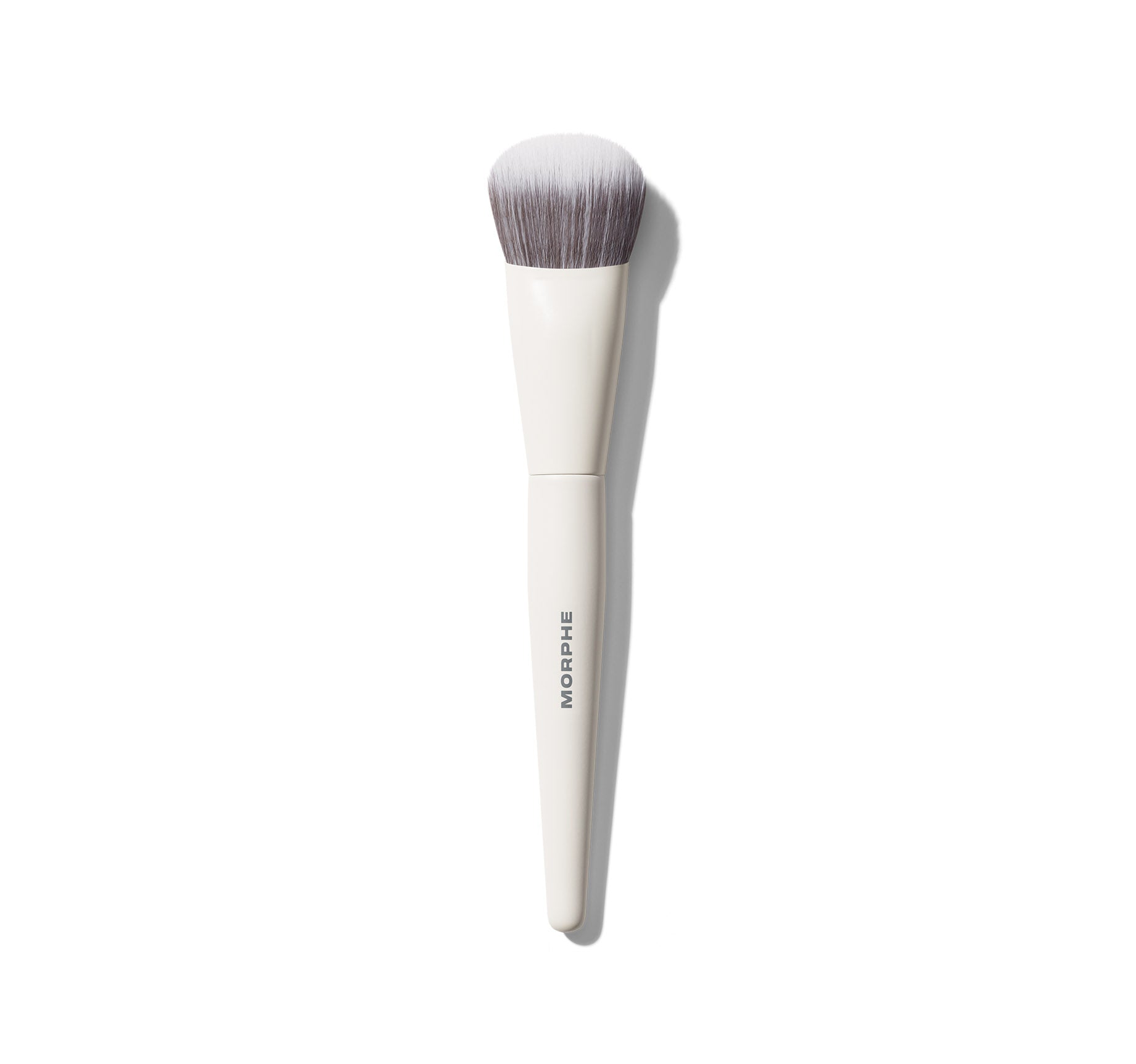M242 Slanted Cream & liquid bronzer brush