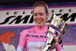 Van der Breggen takes home the trophy at the end of the 2017 Giro Rosa