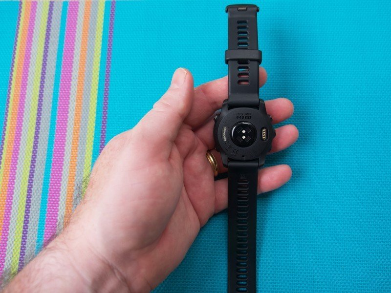 Garmin Forerunner 945 LTE review: Peace of mind comes at a cost ...