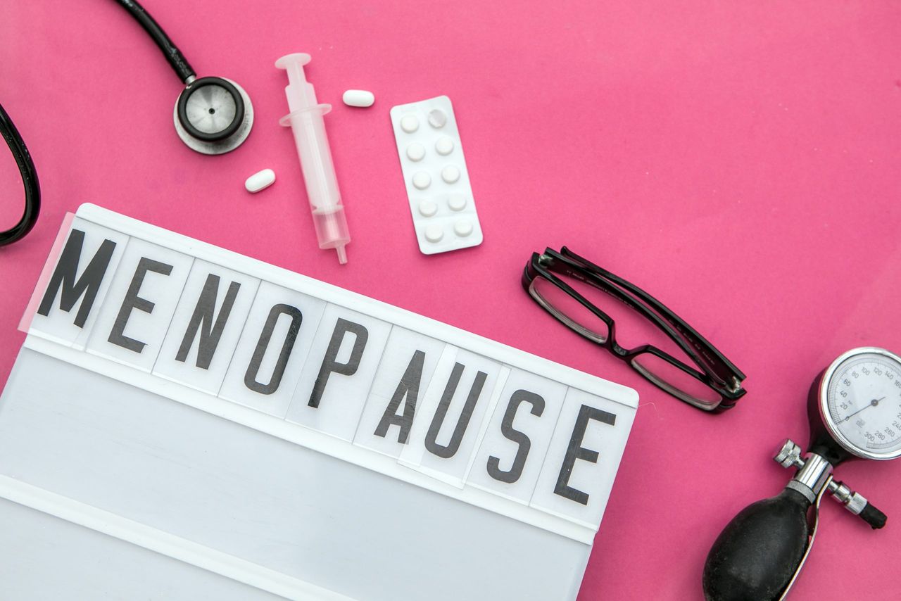 Women in urban areas start menopause earlier