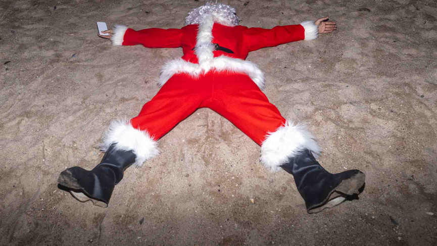 A comprehensive account of exactly how drunk Santa would get on Christmas Eve