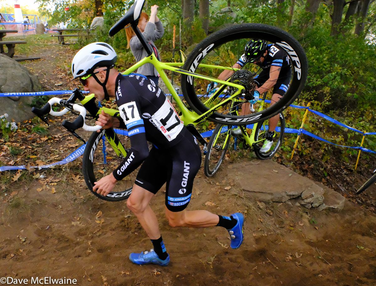 Carl Decker (Giant) lost ground for a while but clawed himself back to sixth position