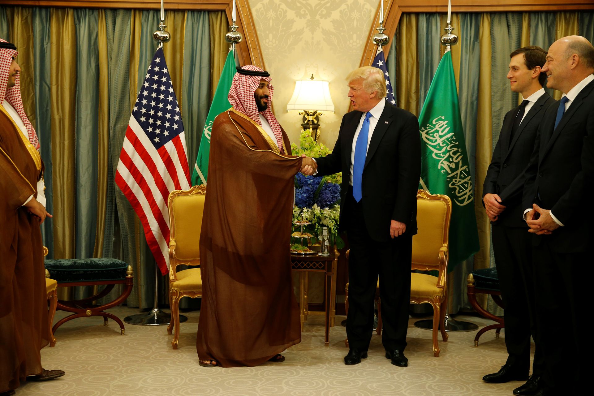 Trumps Bizarre Obeisance To Saudi Arabia The Week