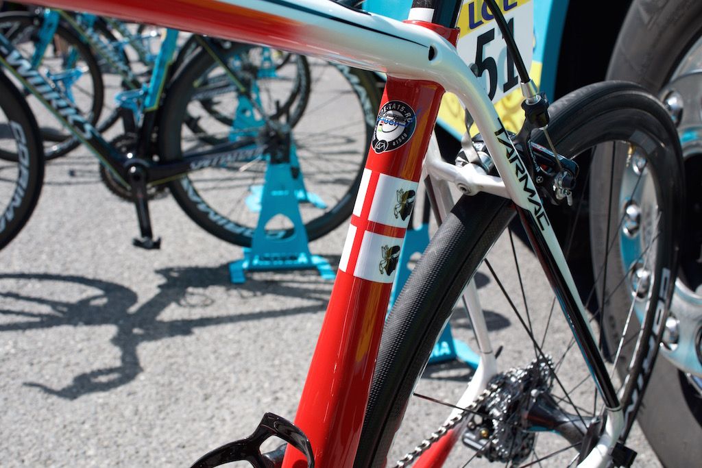The Four Moor flag flies on the seat tube