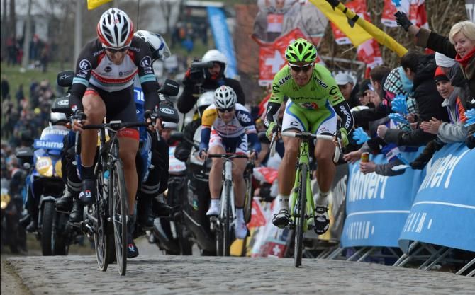 Fabian Cancellara (RadioShack Leopard) lays down the law on the final ascent of the Paterberg.