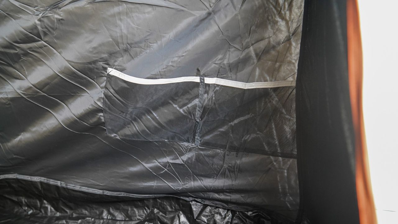 Quechua Inflatable Camping Tent Air Seconds 4.1 F&amp;B 4 Person 1 Bedroom review