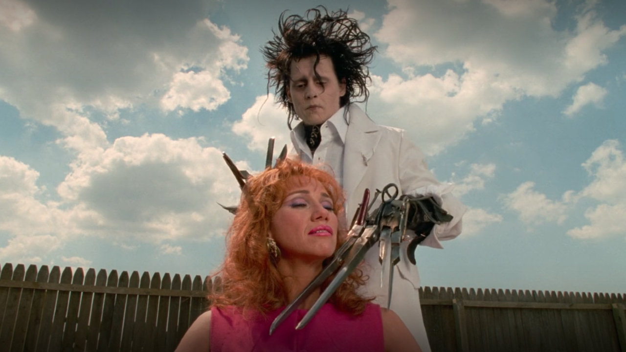 Edward, Edward Scissorhands'da saç kesiyor