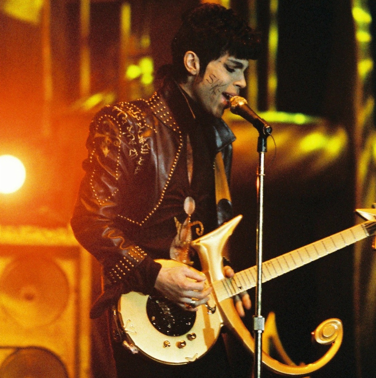 Prince performs onstage at the Wembley Arena in London on March 4, 1995