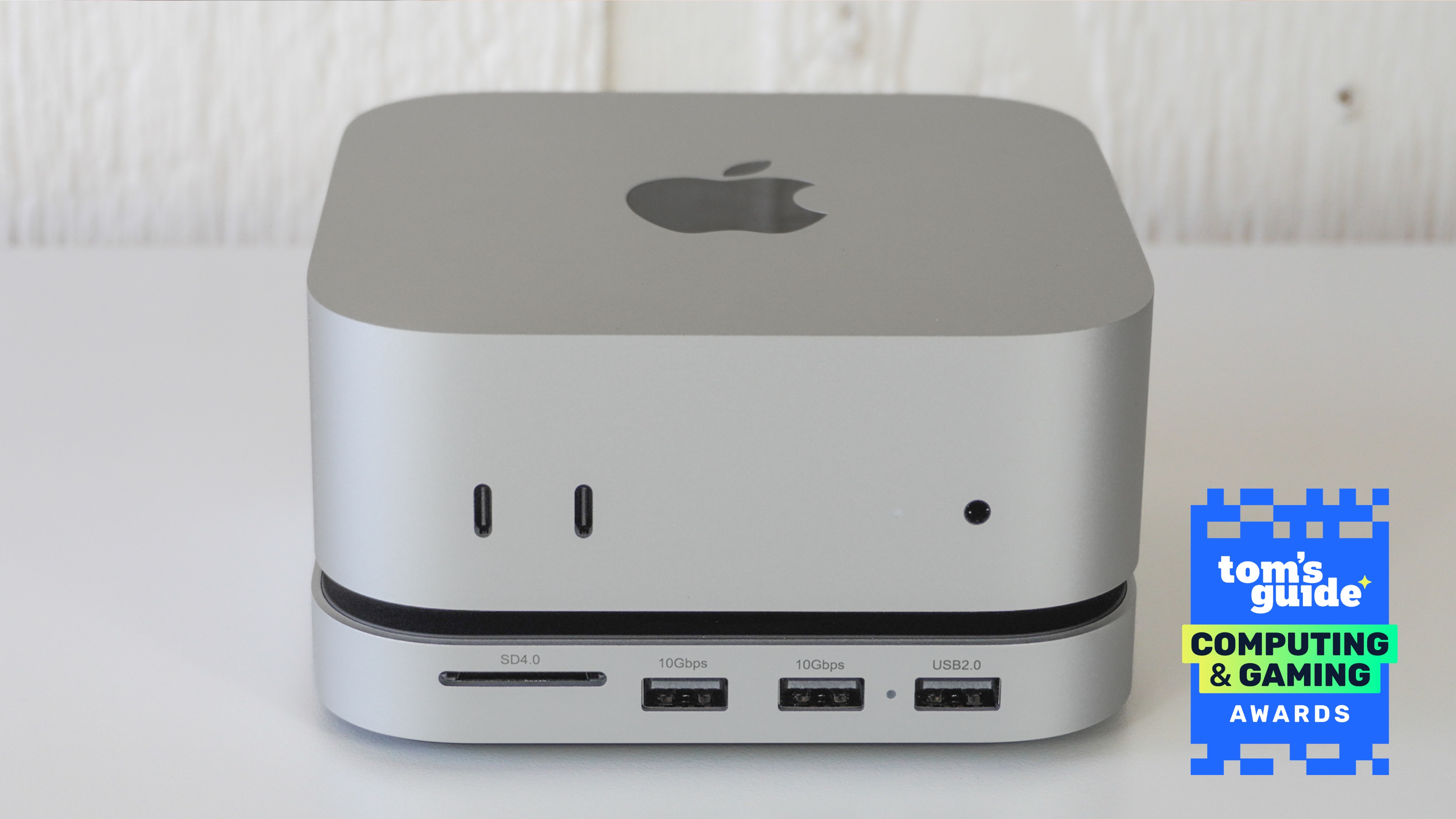 satechi Mac Mini M4 Stand &amp;amp; Hub