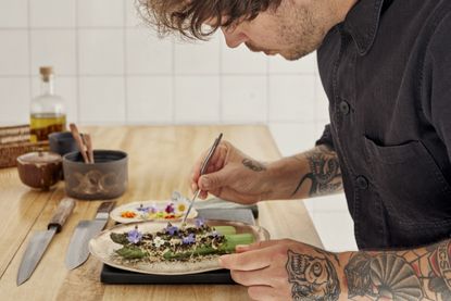 Airbnb Services and Experiences