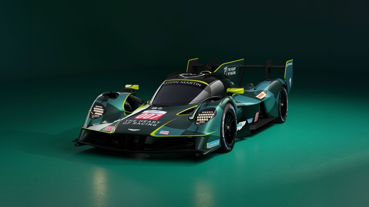 Aston Martin Valkyrie Hypercar in WEC configuration