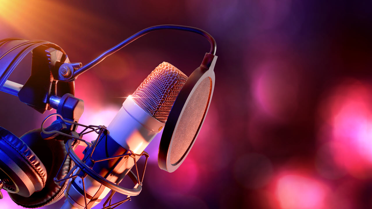 best microphones for podcasting with no background