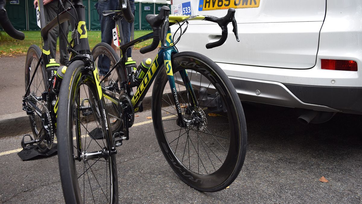 Caleb Ewan raced on a custom-painted Scott Foil Disc for stage 3 of the Tour of Britain