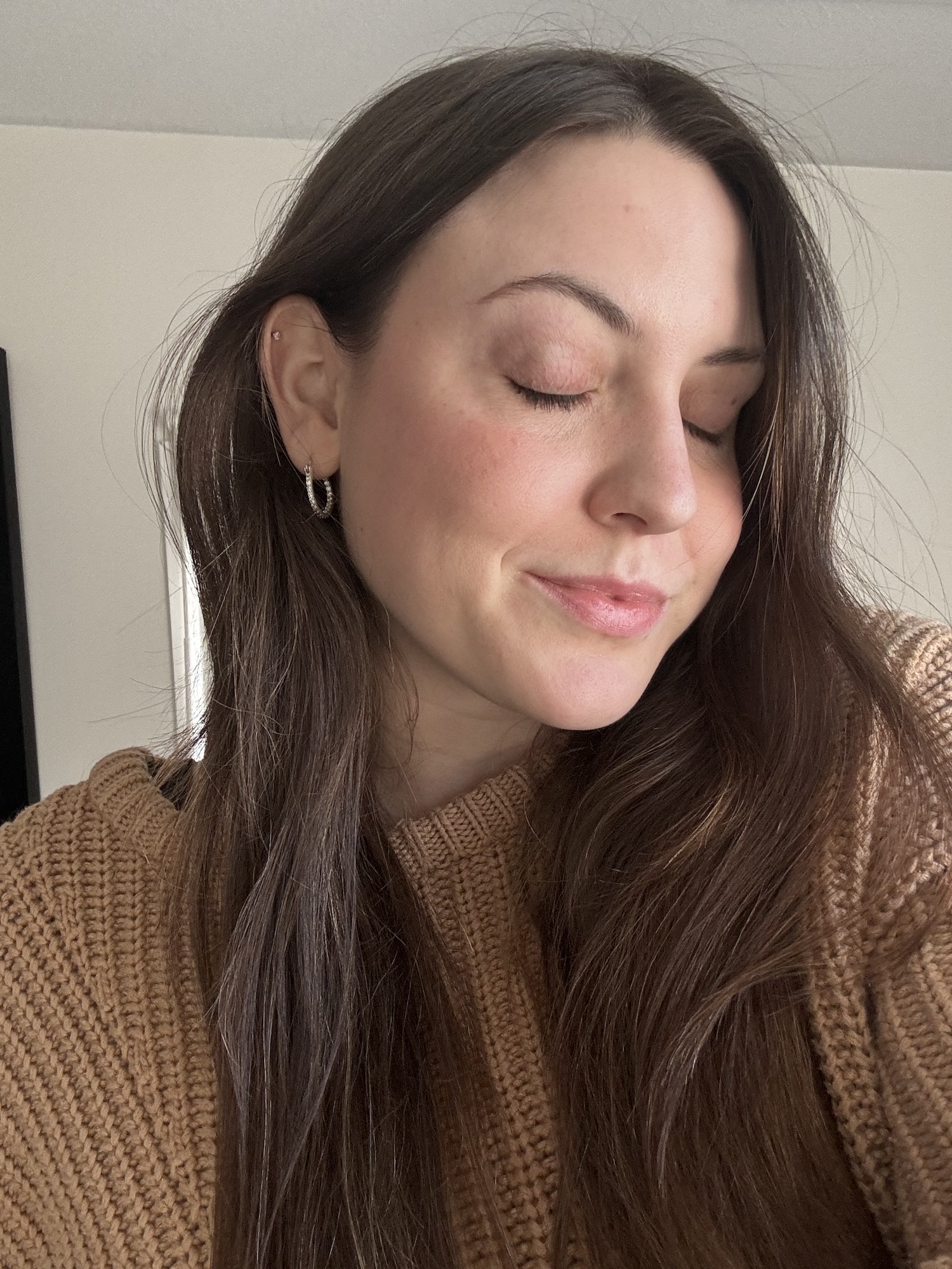 Sophia Vilensky with her air-dried hair after applying her favorite leave-in conditioner.