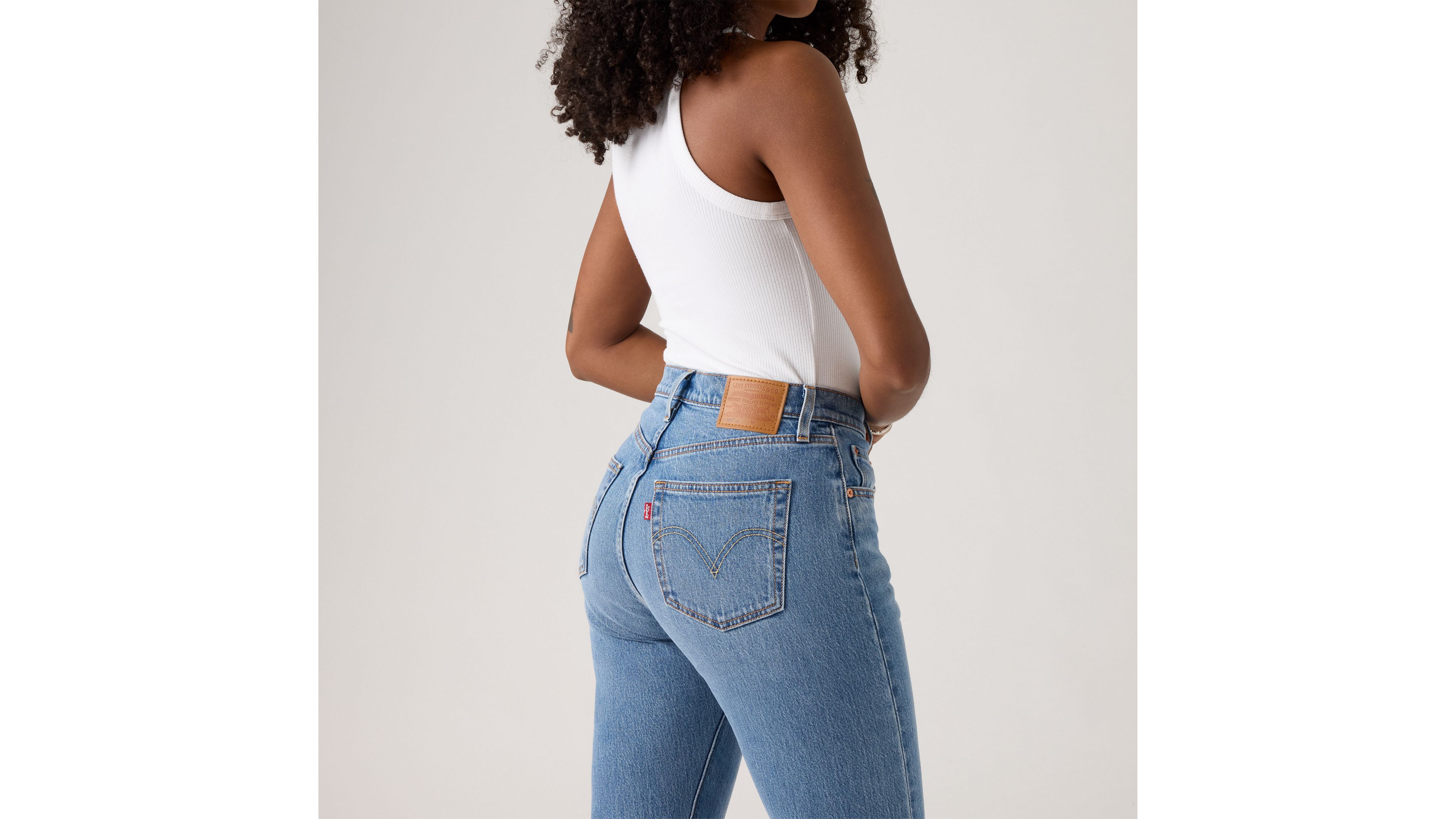 501&amp;reg; Curve Jeans