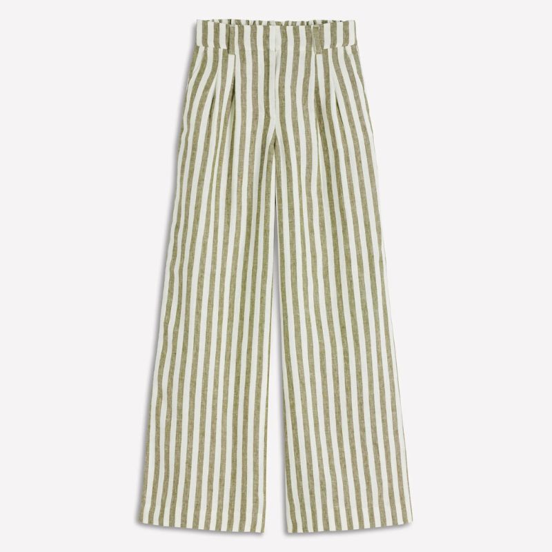 Clodagh McKenna's Spring Style: Linen Trousers and Raffia Clutch in Italian Streets — image 2
