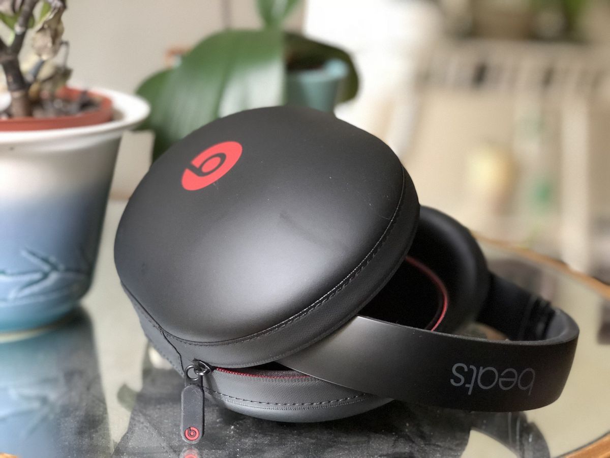 Beats Studio 3 Wireless headphones review: Apple pairs noise ...