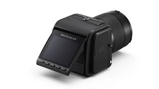 The Hasselblad 907X Special Edition features the 907X camera and CFV II 50C in matte black